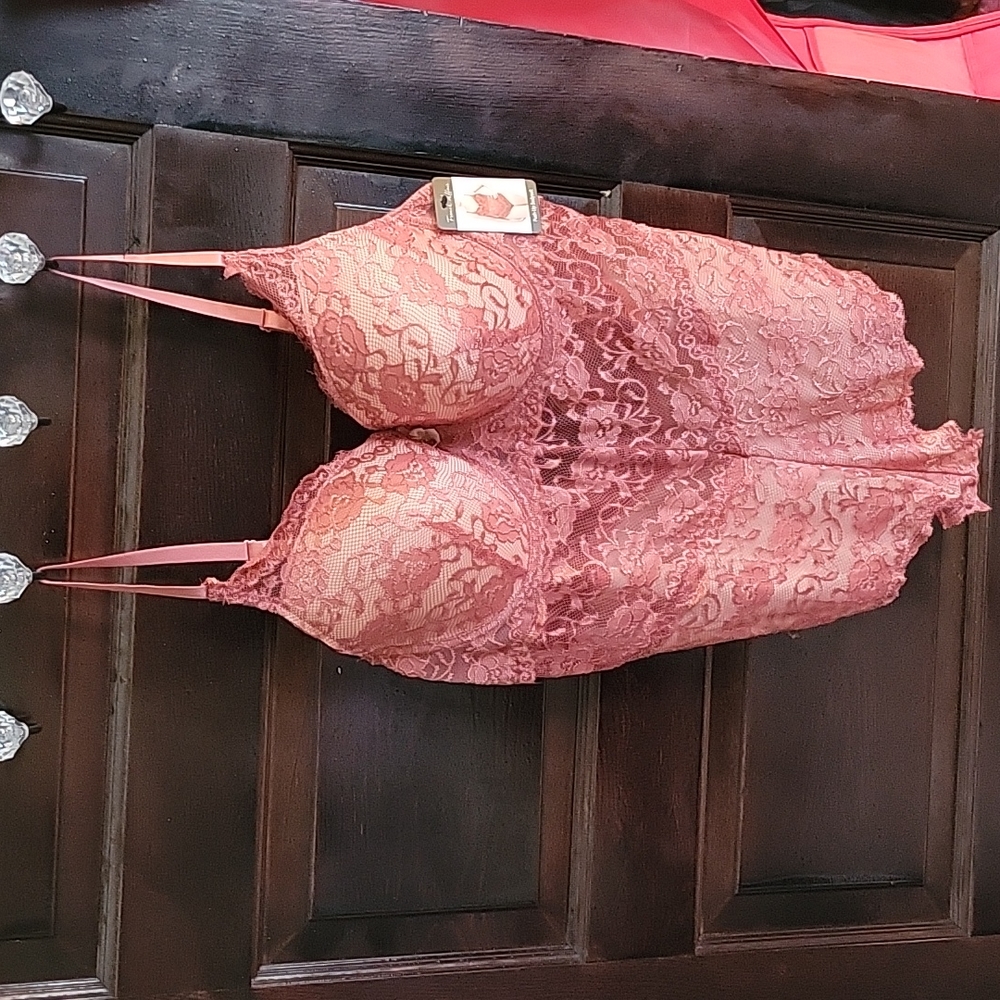 Plus size lingerie